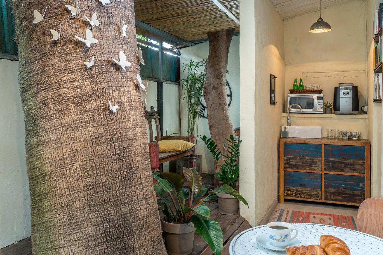 Trieste Neve Tzedek Boutique Suites Tel Aviv Buitenkant foto
