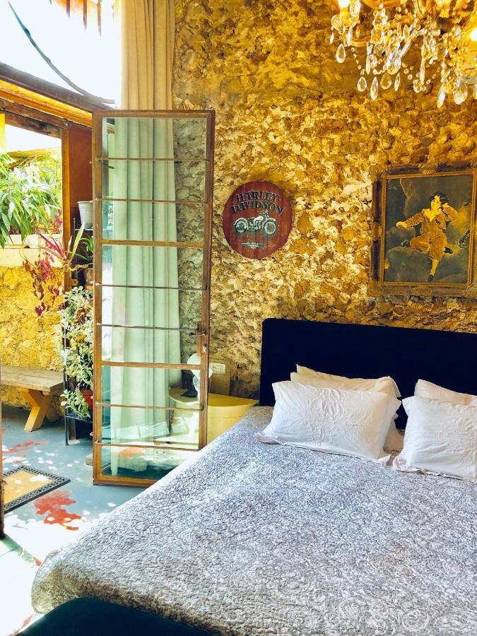 Trieste Neve Tzedek Boutique Suites Tel Aviv Buitenkant foto