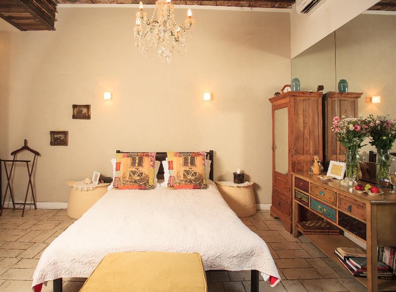Trieste Neve Tzedek Boutique Suites Tel Aviv Buitenkant foto