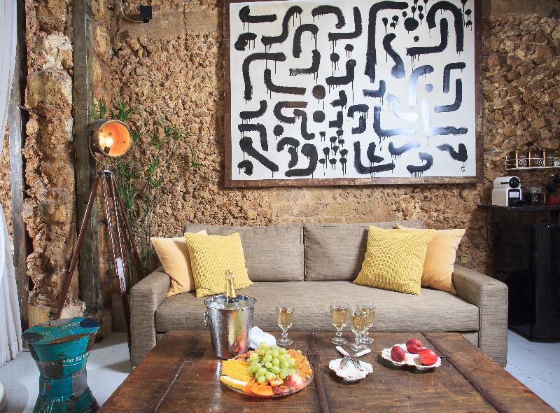 Trieste Neve Tzedek Boutique Suites Tel Aviv Buitenkant foto
